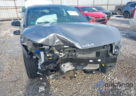 2025 Kia K4 Gt-Line from USA, damaged, VIN 3KPFW4DE9SE048676